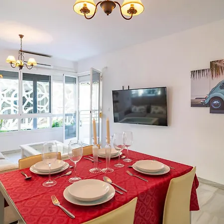Beautiful Apartment In Fuengirola With Wifi Διαμέρισμα