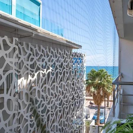 Cozy In With Wifi Apartment